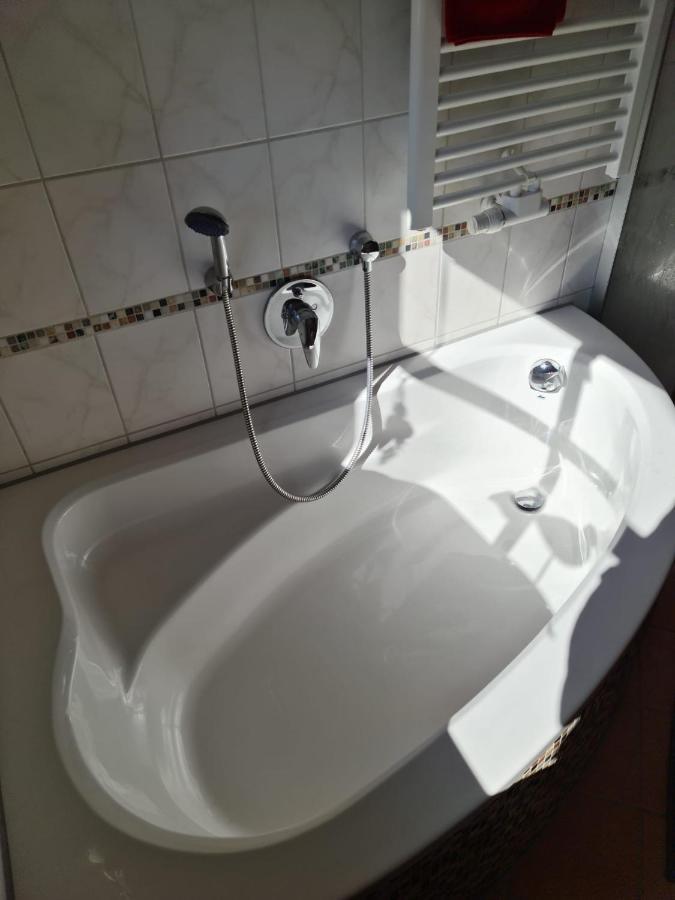 Ferienwohnung Hoamat Schmalzreich Andrea Lam Exteriör bild