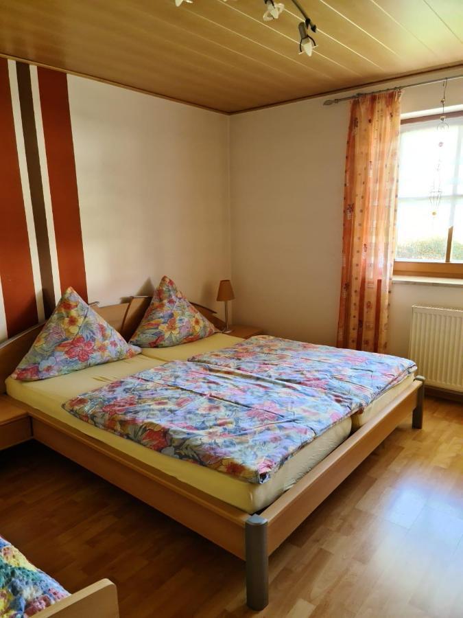 Ferienwohnung Hoamat Schmalzreich Andrea Lam Exteriör bild
